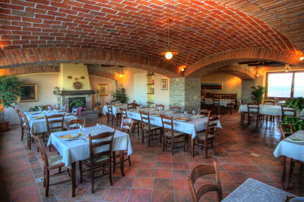 Azienda Agrituristica Alcastle Montabone 외부 사진